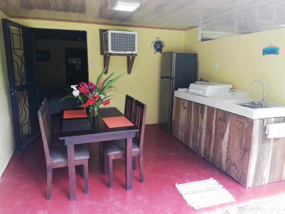 Mundo Goub'Art Bed & Breakfast Cabuya  ห้อง รูปภาพ